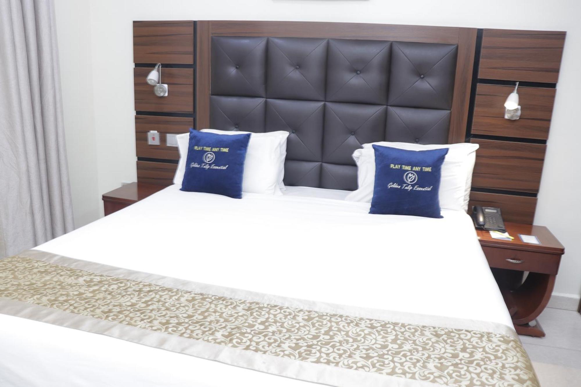 Golden Tulip Hotel- Evergreen Port Harcourt Buitenkant foto